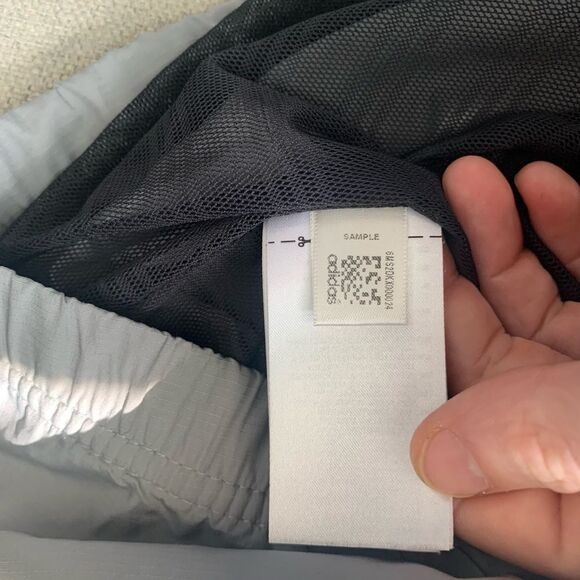 Men's adidas golf Gray Sleeveless windbreaker Jacket - Picture 7 of 8